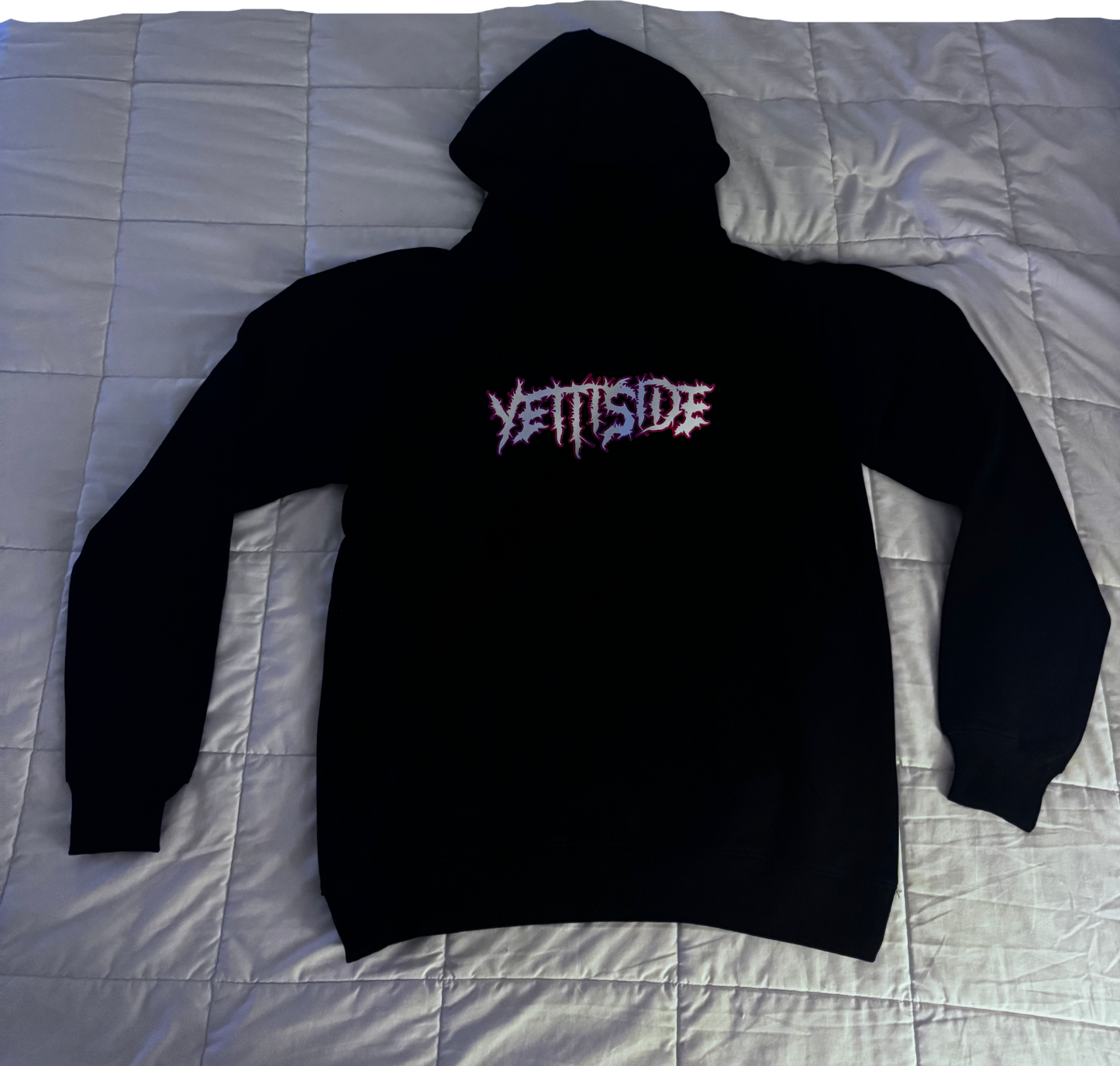 Red Yetti Bite